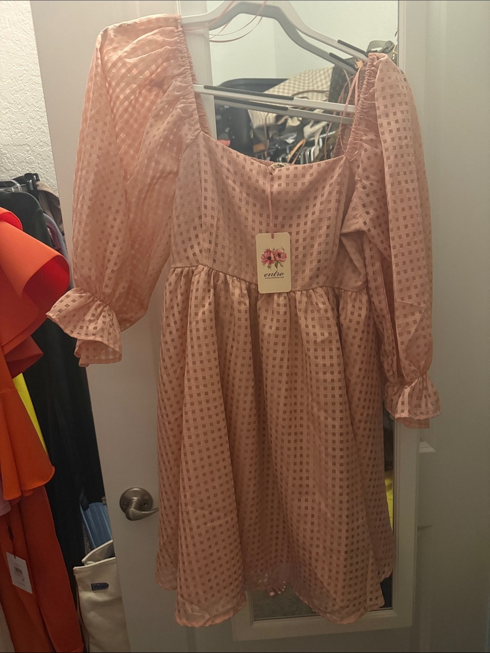 Dusty Pink Smocked Bodice Dress by entro